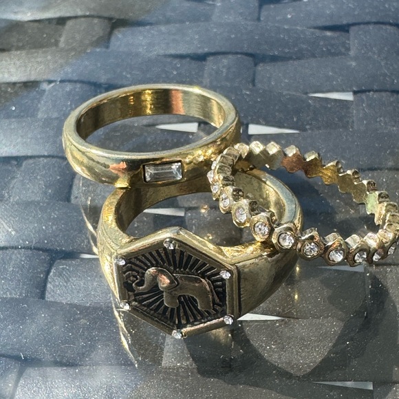 SZ 7 Gold Plated set of 3 Rings Spiritual - Picture 9 of 10